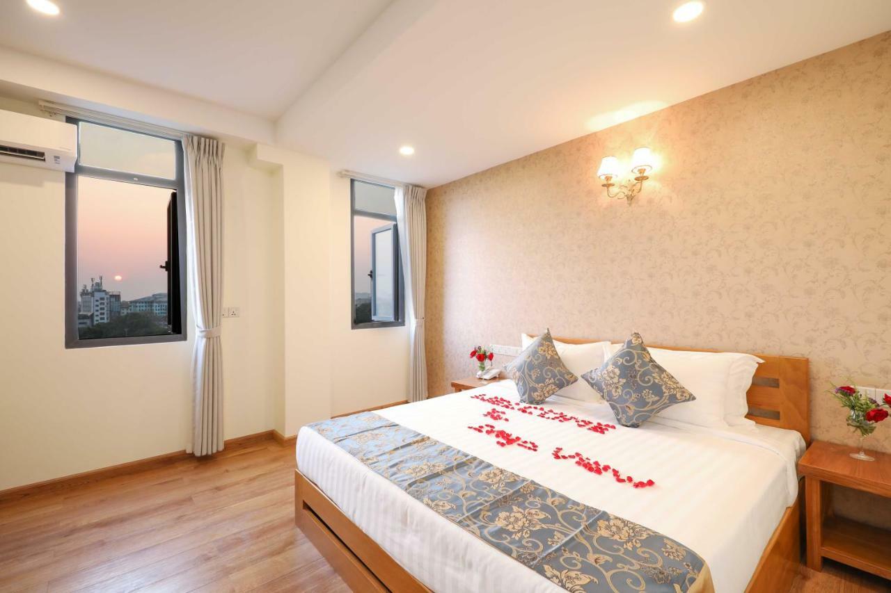 Inya View Hotel Yangon Esterno foto